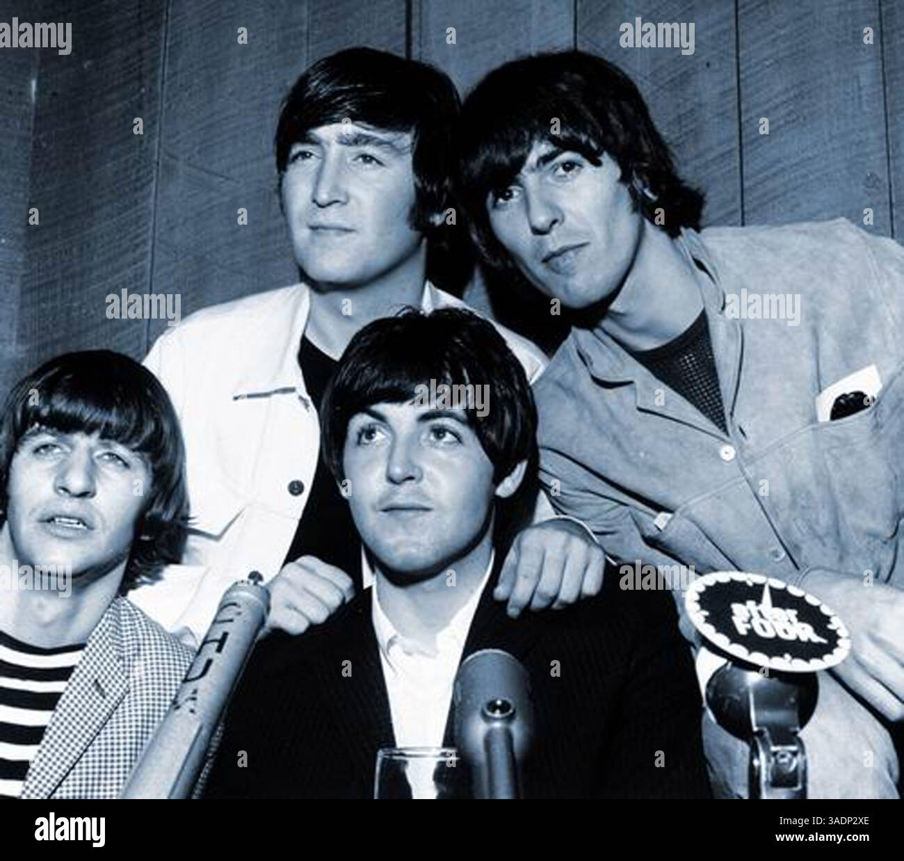 28 giugno 2004; Los Angeles, CA, Stati Uniti; (FILE PHOTO, Date Unknown) i Beatles, il gruppo pop più influente della storia, sono diventati famosi nel 1964 con la loro apparizione al The ed Sullivan Show. Si sciolsero nel 1970. (Immagine di credito: John Rowlands/ZUMAPRESS.com) Foto Stock