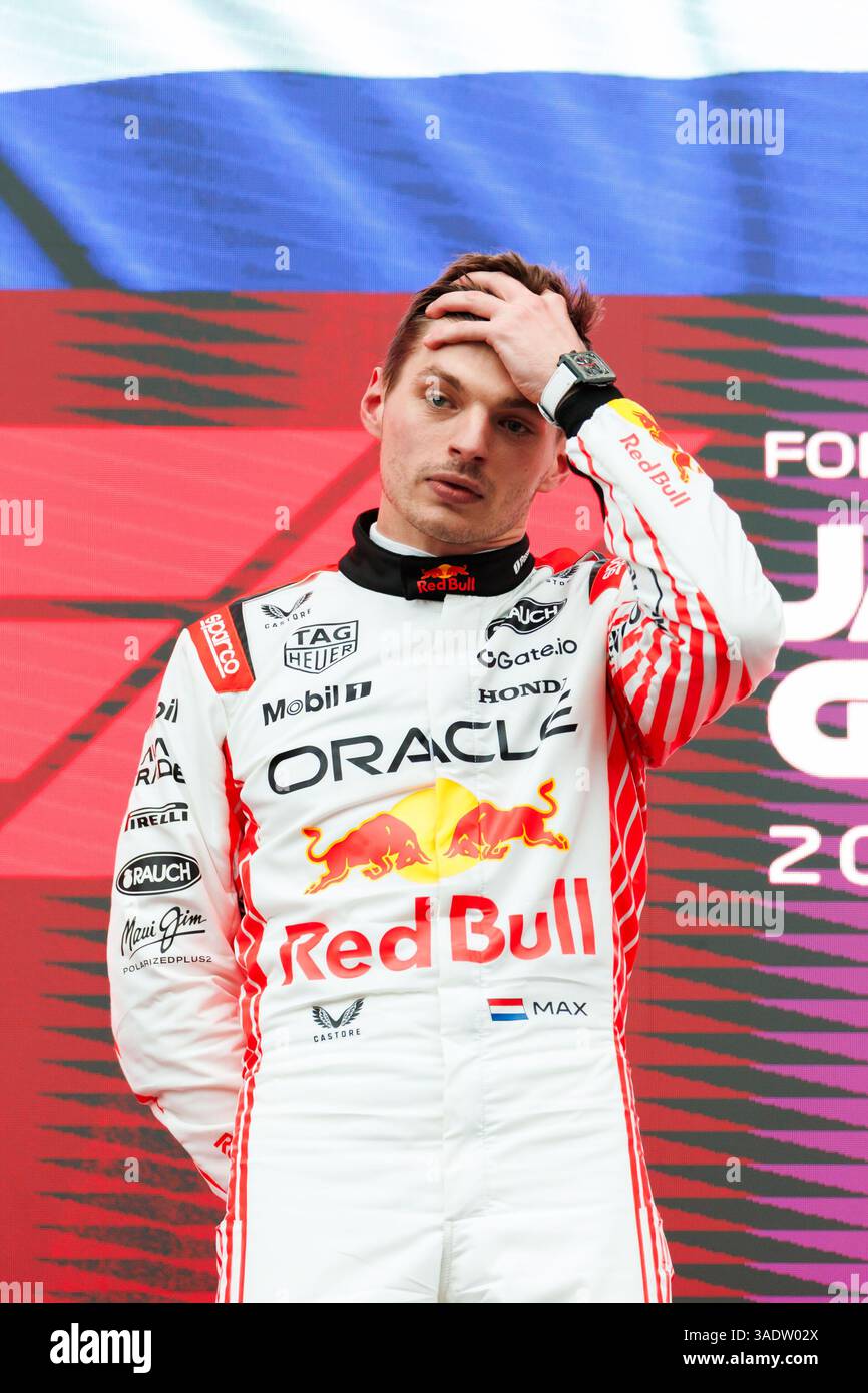 Suzuka, 06 apr 2025: Max Verstappen (NED) della Red Bull Racing vince il Gran Premio del Giappone con Lando Norris (GBR) della McLaren 2° e Oscar Piastri (AUS) della McLaren 3° durante il Gran Premio del Giappone di Formula 1 2025. Crediti: Corleve/Alamy Live News Foto Stock