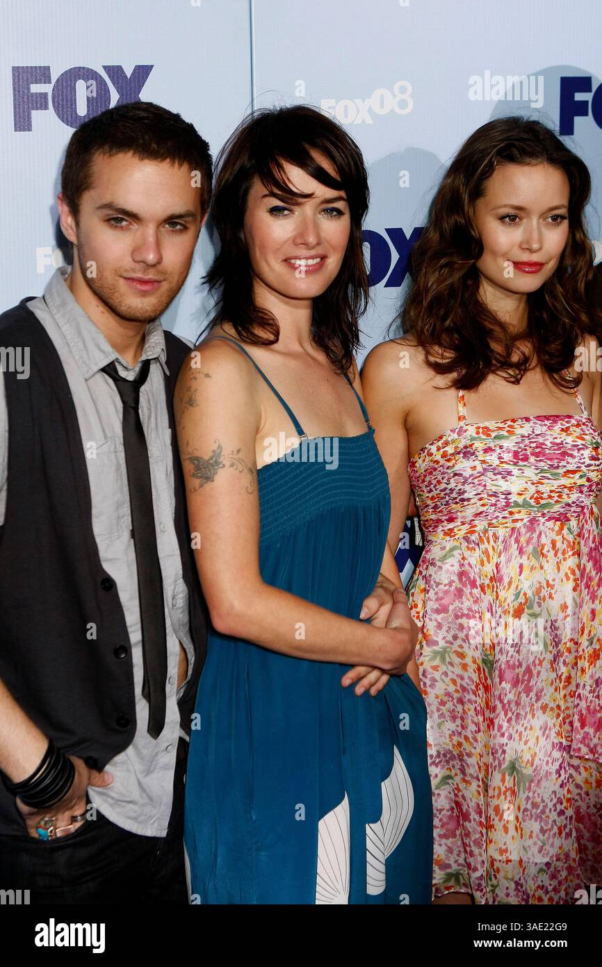 15 maggio 2008. New York City . Gli attori Thomas Dekker, Lena Headey e Summer Glau assistono al Fox Network upfront tenutosi al Wollman Rink di Central Park (Credit Image: Sharkpixs/ZUMAPRESS.com) Foto Stock
