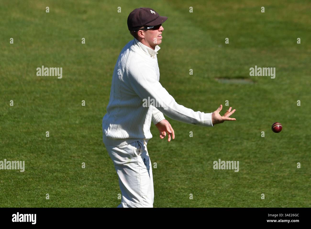 Northampton, Inghilterra. 6 aprile 2025. Durante il terzo giorno della partita della Rothesay County Championship Division Two tra il Northamptonshire County Cricket Club e il Kent County Cricket Club e il County Ground, Northamptonshire. Kyle Andrews/Alamy Live News. Foto Stock