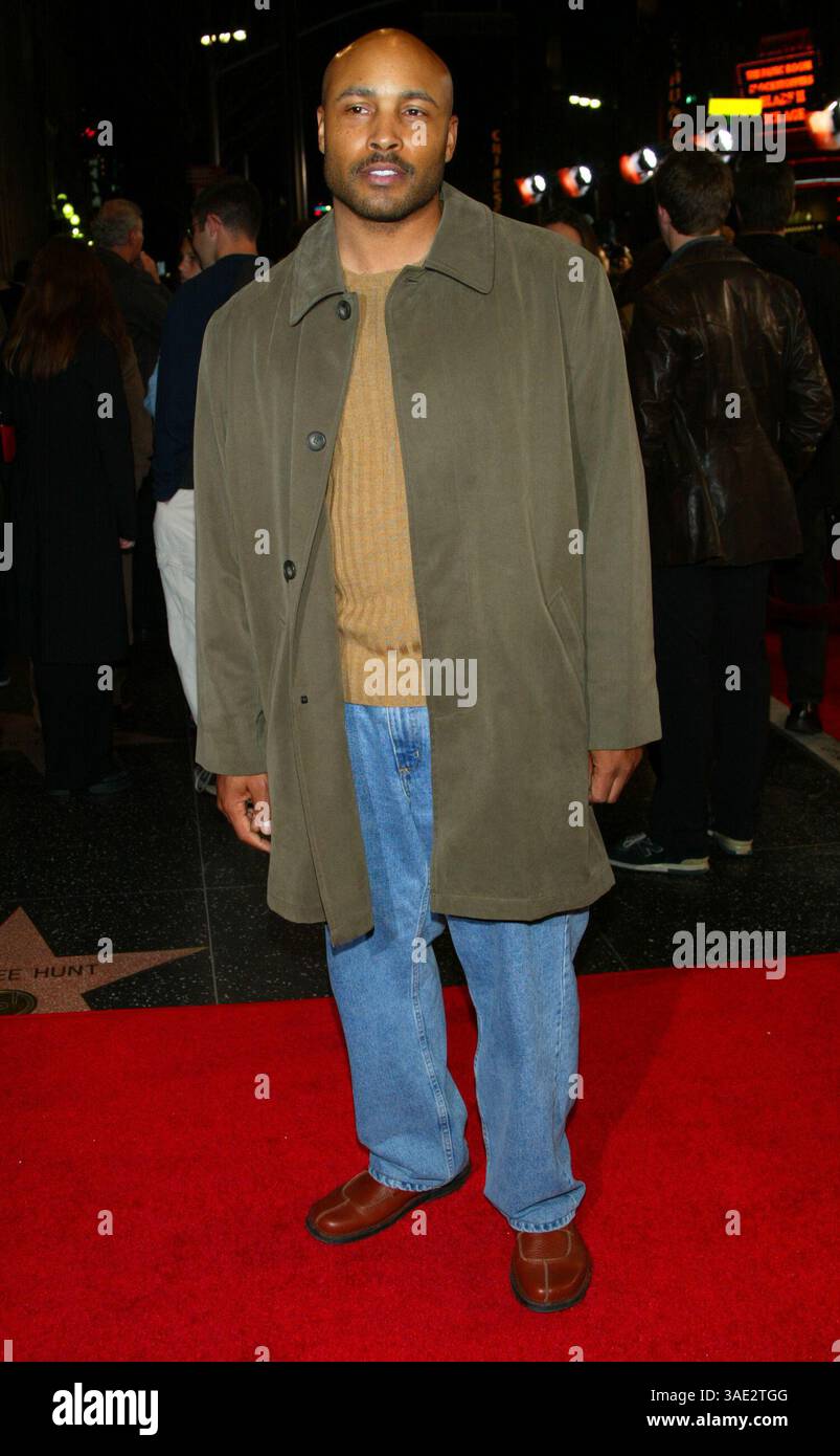 2 aprile 2002; Hollywood, CA, Stati Uniti; attore MATHEW ST. PATRICK alla premiere di "Big Trouble". (Immagine di credito: Lisa o'Connor/ZUMAPRESS.com) Foto Stock