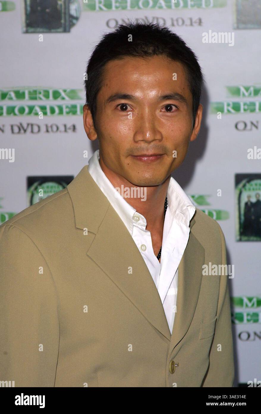 8 ottobre 2003; West Hollywood, California, Stati Uniti; l'attore COLLIN CHOU al DVD Launch Party for Matrix Reloaded tenutosi al Morton's... (Immagine di credito: Lisa o'Connor/ZUMAPRESS.com) Foto Stock