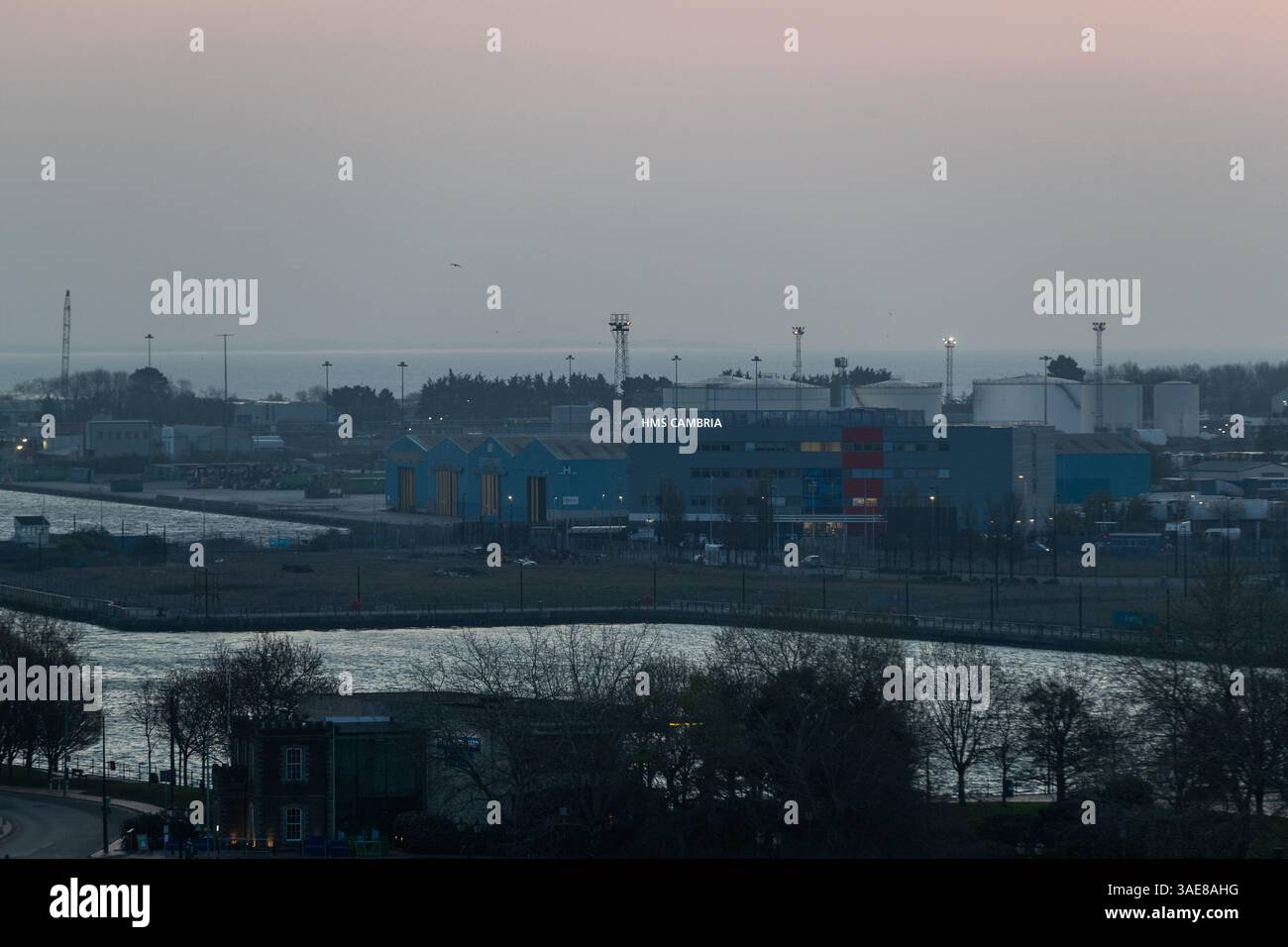 HMS Cambria Royal Naval Reserve Unit, Cardiff Bay, Galles Foto Stock