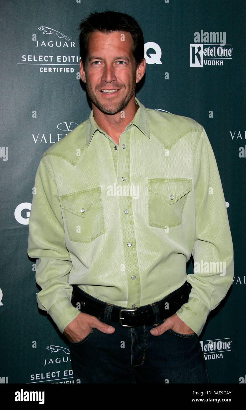 23 agosto 2005; Beverly Hills, California, USA; l'attore JAMES DENTON at the Roof is on Fire si tiene al Museum of Television & radio. (Immagine di credito: Lisa o'Connor/ZUMAPRESS.com) Foto Stock