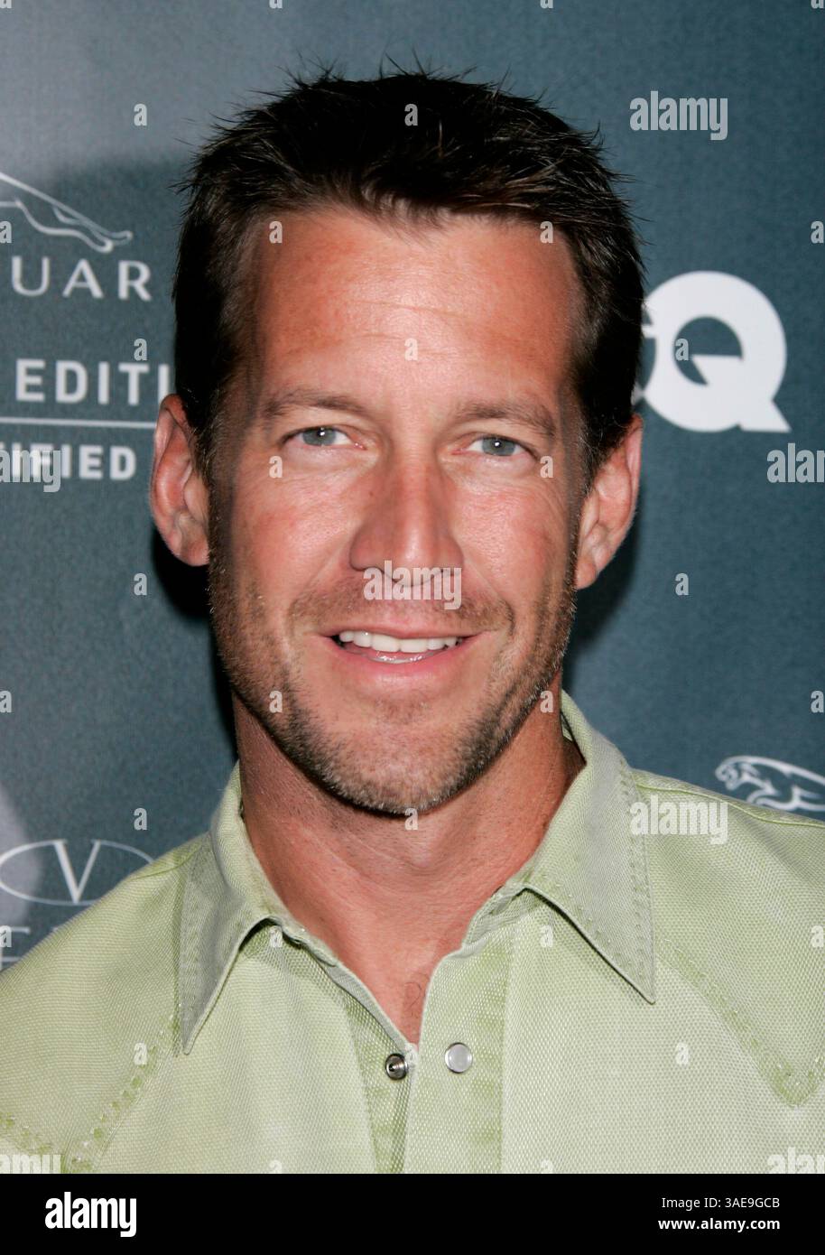 23 agosto 2005; Beverly Hills, California, USA; l'attore JAMES DENTON at the Roof is on Fire si tiene al Museum of Television & radio. (Immagine di credito: Lisa o'Connor/ZUMAPRESS.com) Foto Stock