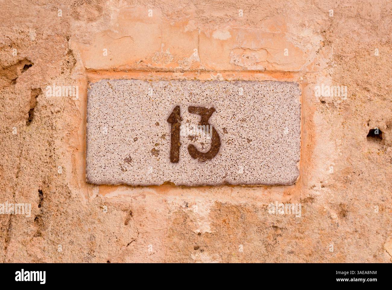 Casa il segno di numero Foto Stock