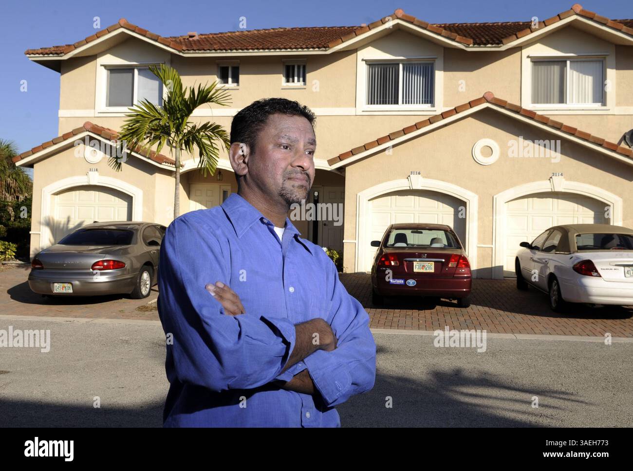 1° dicembre 2011 - Coral Springs, Florida, Stati Uniti d'America - Michael Ablack, nella foto del 1° dicembre 2011, a Coral Springs, Florida, vorrebbe vendere la sua casa a Coral Park West, ma a causa del forte calo del suo valore ha scelto riluttante di affittare il suo appartamento con tre camere da letto. (Immagine di credito: © Susan Stocker/Sun Sentinel/MCT/ZUMAPRESS.com) Foto Stock