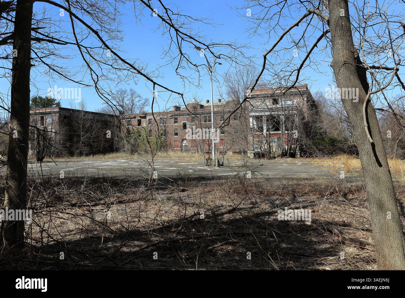 Edificio abbandonato, Kings Park Psychiatric Center, Long Island, New York Foto Stock