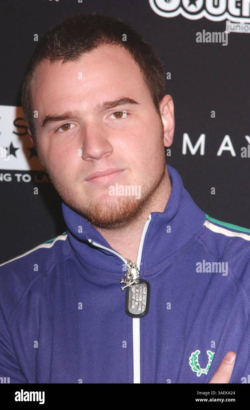 15 novembre 2004; Hollywood, CA, Stati Uniti; CHAD GILBERT alla festa "Teen People riconosce gli artisti dell'anno del 2004" tenutasi al Key Club in.Hollywood.. (immagine di credito: Paul Fenton/ZUMAPRESS.com) Foto Stock