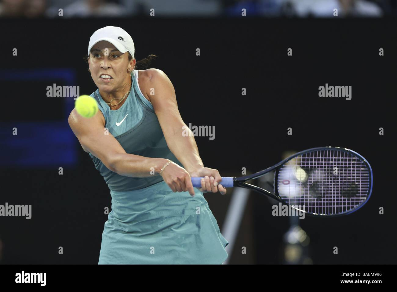 Madison Keys (USA), tennista statunitense che gioca un tiro all'indietro all'Australian Open 2025 Tournament, Melbourne Park, Melbourne, Victoria, Austral Foto Stock