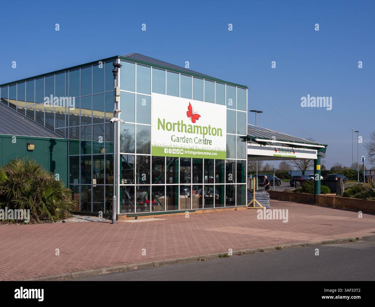 Northampton Garden Centre, parte del gruppo British Garden Centres, Wootton, Northampton, Regno Unito; aperto nell'aprile 2025 nell'ex sito di Dobbies Foto Stock