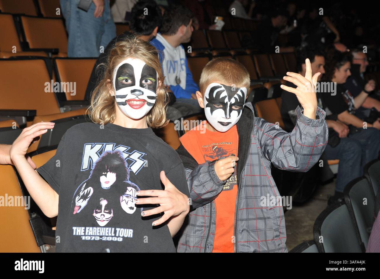 2 ottobre 2009: Eric Singer dei KISS si esibisce a un pubblico tutto esaurito durante il Bands Alive 35 Tour all'Air Canada Centre di Toronto, ON (Credit Image: SGM/ZUMAPRESS.com) Foto Stock