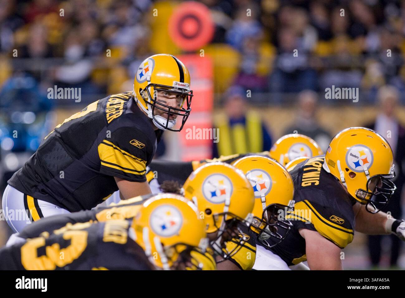 4 ottobre 2009: Il quarterback dei Pittsburgh Steelers Ben Roethlisberger (immagine di credito: SGM/ZUMAPRESS.com) Foto Stock