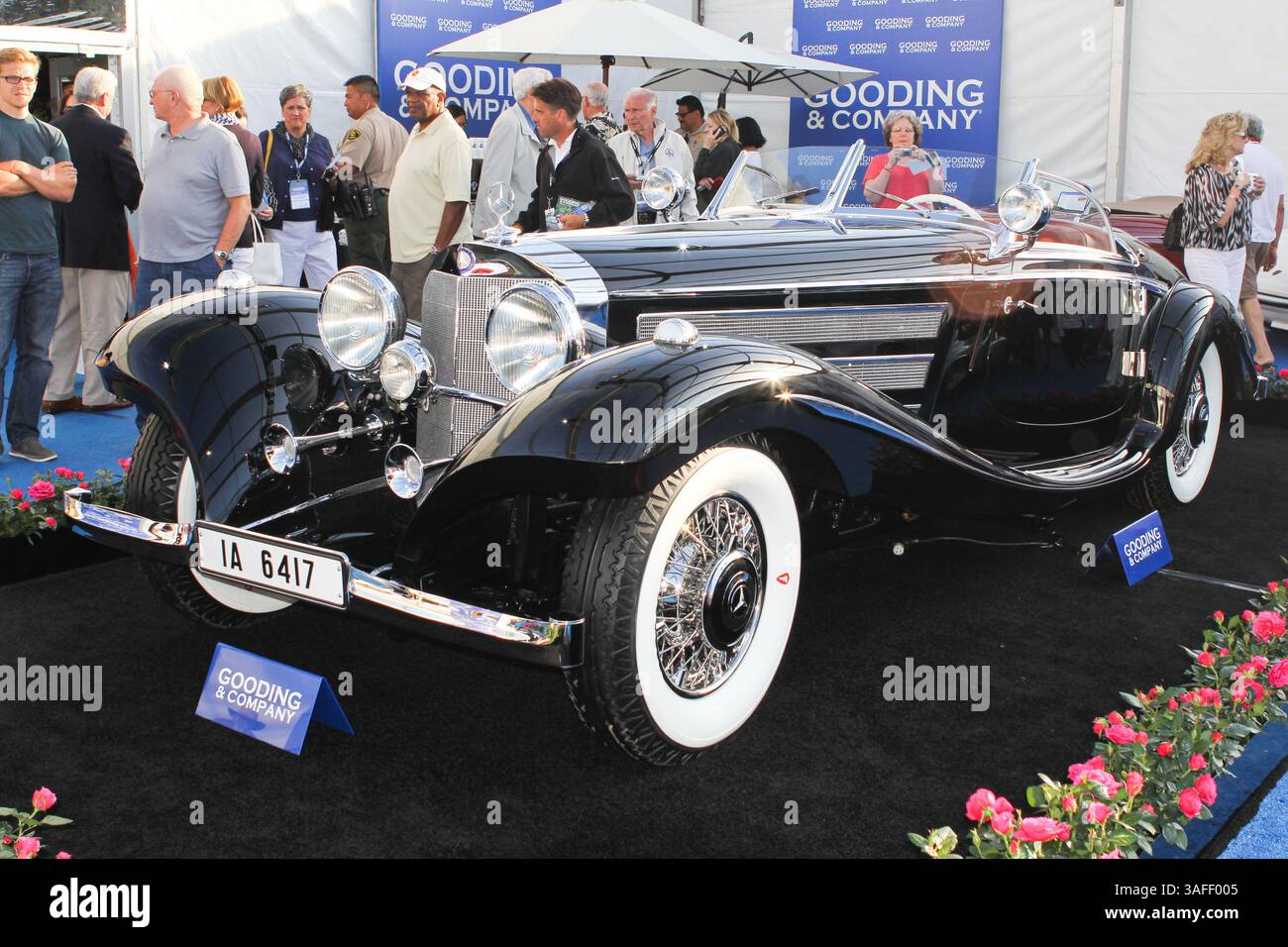 17 agosto 2012 - Pebble Beach, California, Stati Uniti - vendita record fatta per una Mercedes Benz 540K 1936 a $ 11.770.000. La vendita ha avuto luogo durante l'asta Goodings Classic Car come parte degli eventi Pebble Beach Concours d'Elegance. (Immagine di credito: © Dane Andrew/ZUMAPRESS.com) Foto Stock