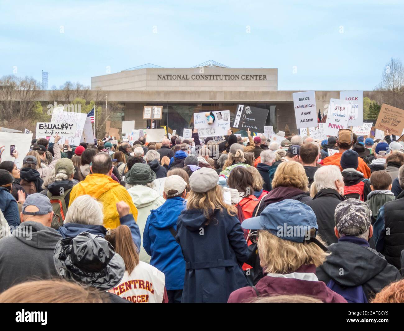 Protesta anti-Trump marcia e manifestazione, Philadelphia Pennsylvania USA Foto Stock