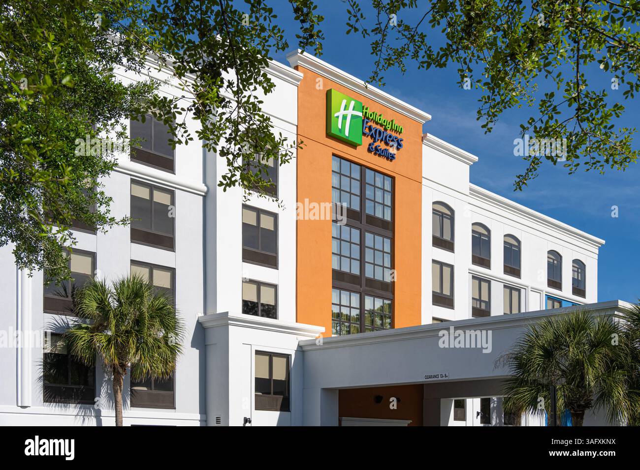 L'hotel Holiday Inn Express & Suites si trova nella Mayo Clinic area a sud-est di Jacksonville, Florida. (USA) Foto Stock