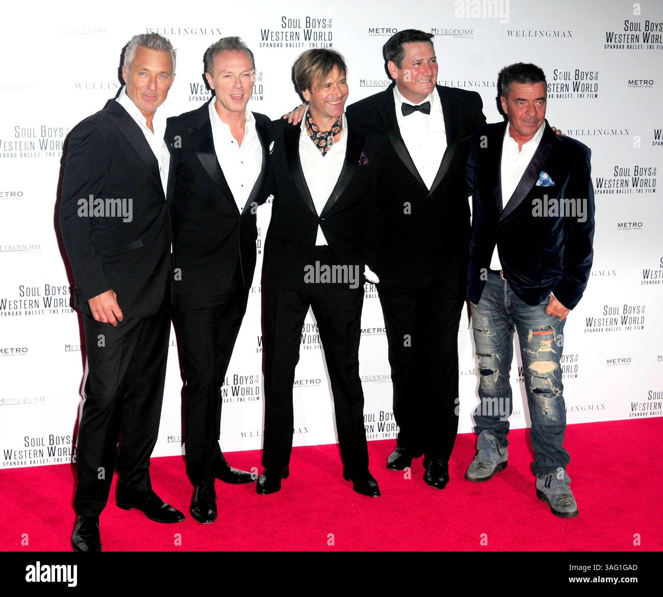 Martin Kemp, Gary Kemp, Steve Norman, Tony Hadley e John Keeble alla prima europea di "Soul Boys of the Western World" alla Royal Albert Hall di Londra - 30 settembre 2014 Foto Stock