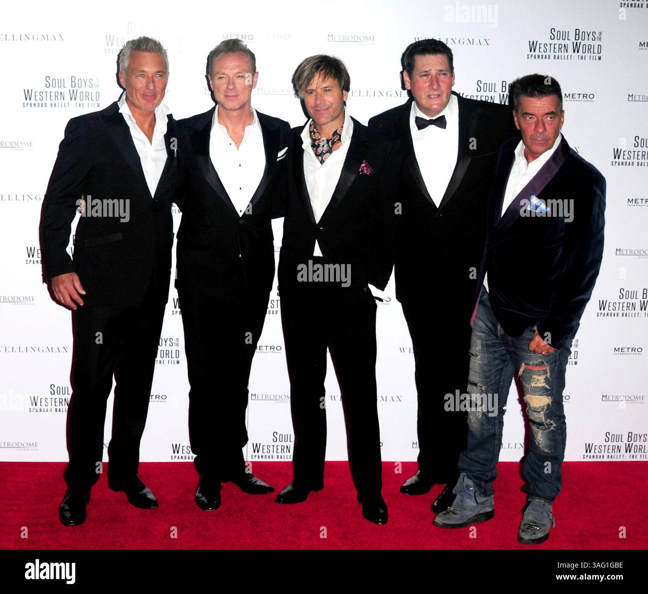 Martin Kemp, Gary Kemp, Steve Norman, Tony Hadley e John Keeble alla prima europea di "Soul Boys of the Western World" alla Royal Albert Hall di Londra - 30 settembre 2014 Foto Stock