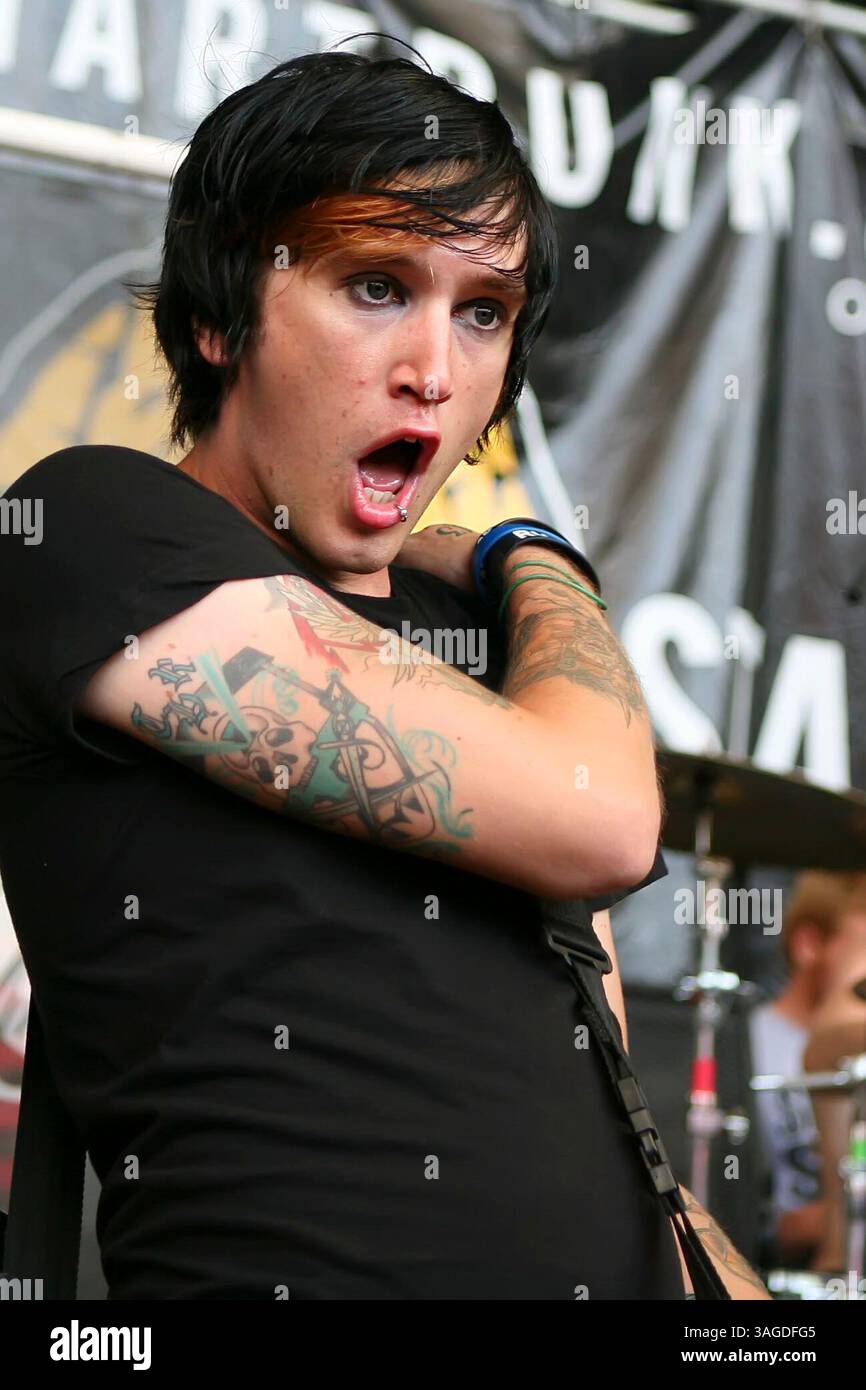 15 agosto 2008 - Mountain View, California, USA - Alesana che si esibisce dal vivo al Warped Tour 2008 a Mountain View, California (immagine di credito: Tracy Van Nunnery/ZUMAPRESS.com) Foto Stock