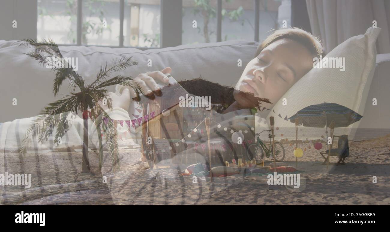Immagine di un bar sulla spiaggia e di una donna che dorme con un libro sul divano di casa Foto Stock