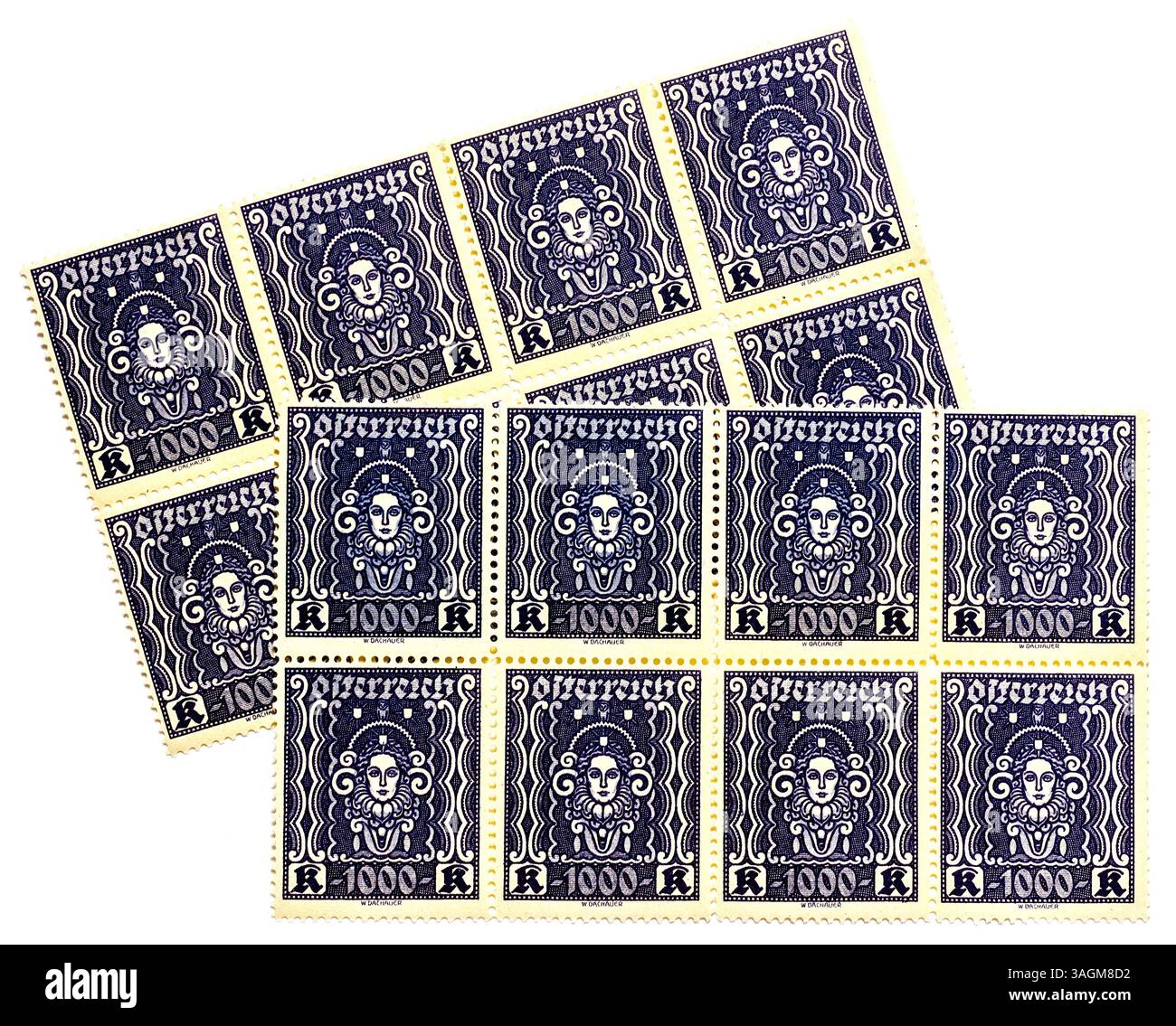 Blocchi di 1922/1924 francobolli austriaci da 1000 corone inutilizzati di colore viola scuro raffiguranti il disegno "Frauenkopf" (testa di donna) - Austria. Foto Stock
