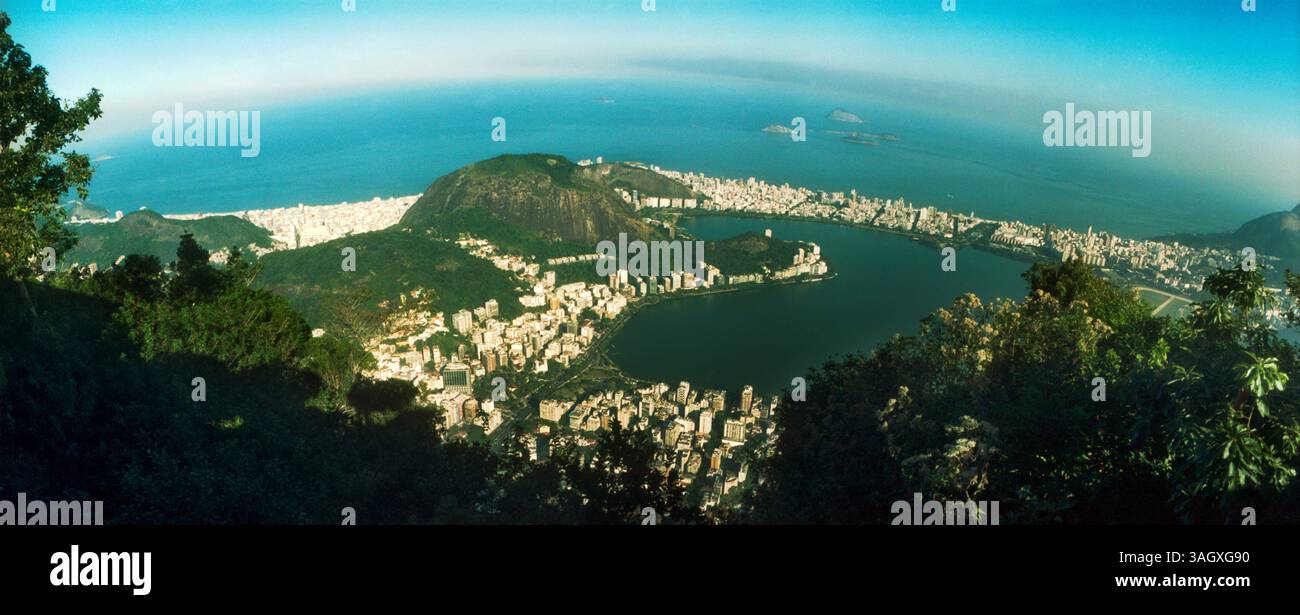 Casa sulla costa dal Corcovado, Rio de Janeiro, Brasile Foto Stock