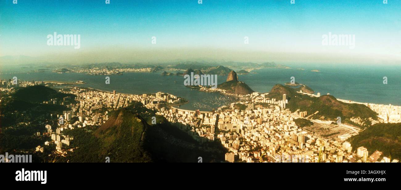Casa sulla costa dal Corcovado, Rio de Janeiro, Brasile Foto Stock