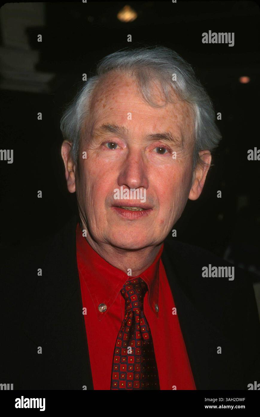 FRANK McCourt. Agnes Brown'' Premiere al LOEWS e-WALK Theatre di New York City 03-01-2000.K18108Hmc.foto di Henry MeGee-Globe Photos, inc..FRANKMcCOURTRETRO (Credit Image: © Globe Photos/ZUMAPRESS.com) Foto Stock