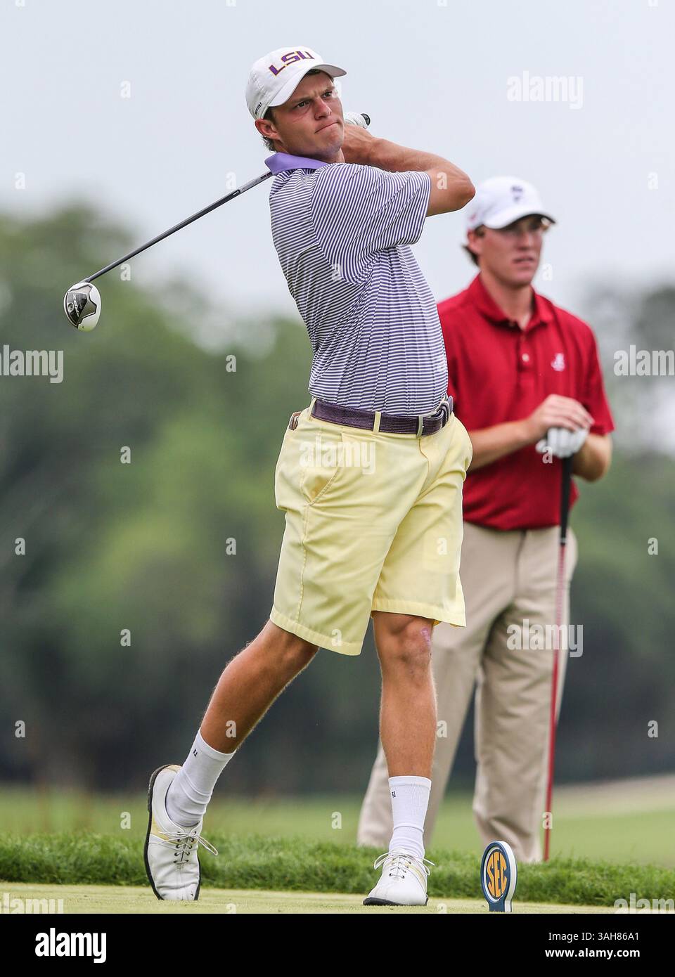19 aprile 2015 - Sea Island, GA, Stati Uniti: SEC Men's Golf Championship -- Brandon Pierce della LSU guida la palla durante l'ultimo round del campionato SEC di golf maschile al Sea Island Golf Club di Sea Island, GA, domenica 19 aprile 2015. La LSU ha vinto il campionato. Gary McCullough/CSM(immagine di credito: © Gary McCullough/Cal Sport Media/ZUMAPRESS.com) Foto Stock