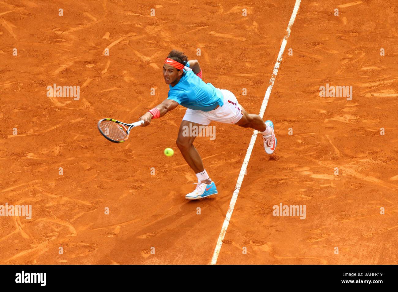 6 maggio 2015 - Madrid, Spagna - 06.05.2015 Madrid, Spagna. Rafael Nadal batte Steve Johnson in Madrid Open 2° round, 6-4, 6-3 (credito Immagine: © Michael Cullen/ZUMA filo) Foto Stock