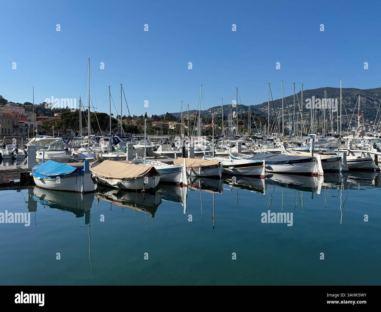 Quai (il Quay), Saint-Jean-Cap-Ferrat, Provence-Alpes-Côte-d'Azur, Francia. Foto Stock