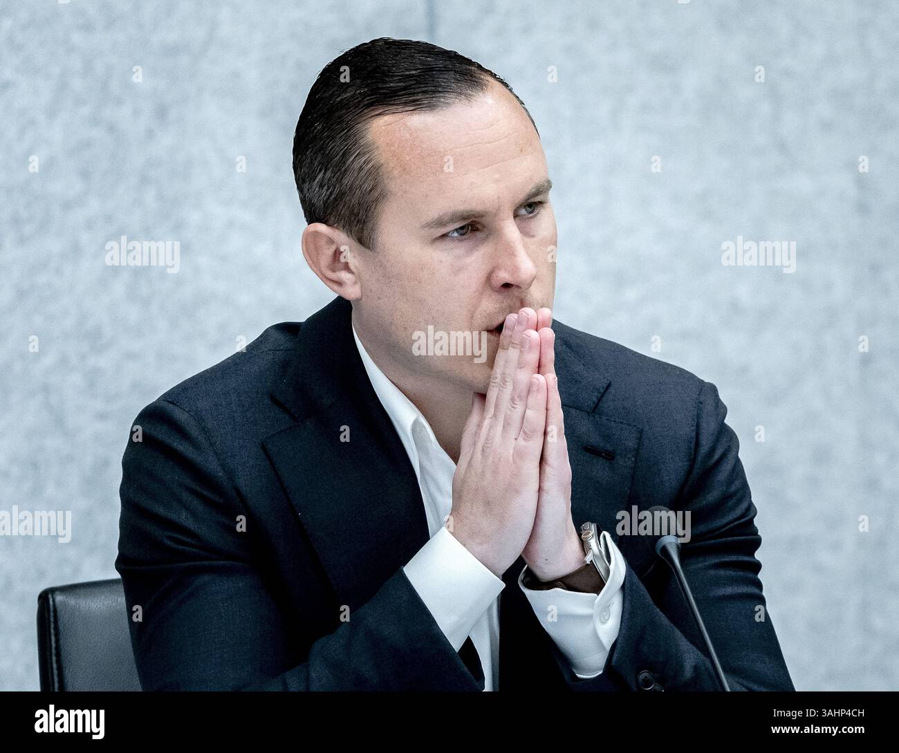 L'AIA - Peter de Roos (amministratore delegato e amministratore delegato di Lidl) durante una tavola rotonda al Parlamento olandese sui prezzi dei prodotti alimentari. I prezzi globali dei prodotti alimentari sono aumentati del 1,6% a febbraio rispetto a gennaio, in parte a causa dei più costosi oli di zucchero, latticini e vegetali. ANP REMKO DE WAAL paesi bassi - uscita belgio Foto Stock