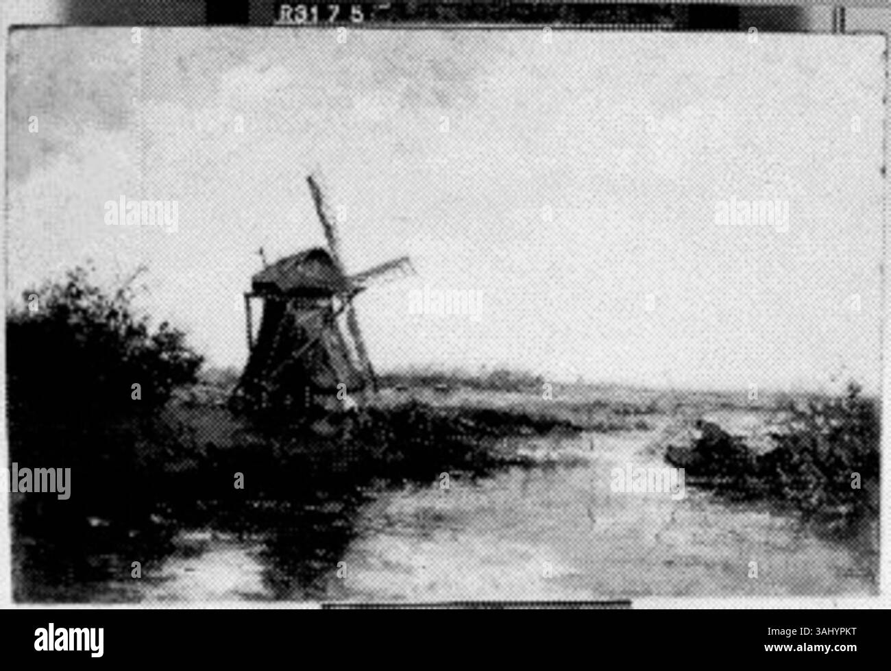 Pittura paesaggistica olandese raffigurante un mulino a vento e un pescatore in barca, creata tra il 1875 e il 1899 da un artista sconosciuto. L'olio su tela fa parte della collezione dell'Agenzia per i beni culturali dei Paesi Bassi. Foto Stock