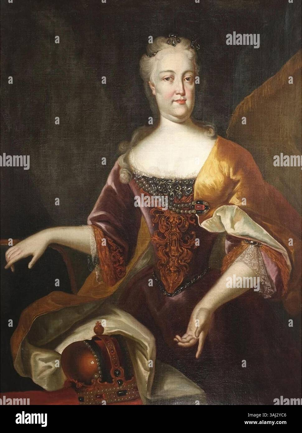 Questo ritratto dell'imperatrice Isabella Cristina di Brunswick, dipinto da un seguace di Martin van Meytens, mostra l'imperatrice in abbigliamento regale. L'opera riflette la grandezza e lo stile della ritrattistica reale del XVIII secolo. Foto Stock