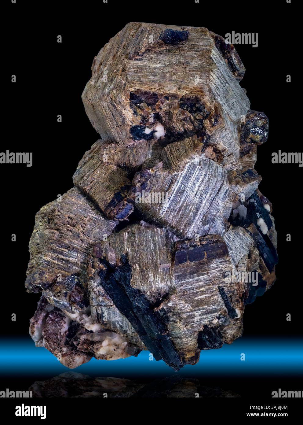 Parisite - (CE) con Egirine, Monte Malosa, Malawi, zona di rift dell'Africa orientale Foto Stock