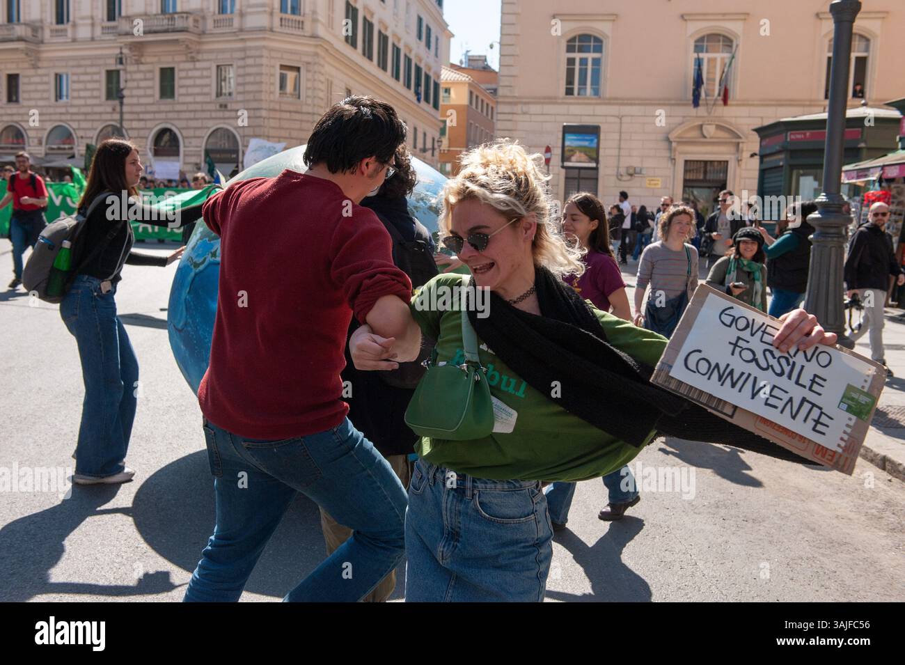 Roma, Italia. 11 aprile 2025. Roma, Italia 11 aprile 2025: Venerdì per il futuro crediti: andrea sabbadini/Alamy Live News Foto Stock