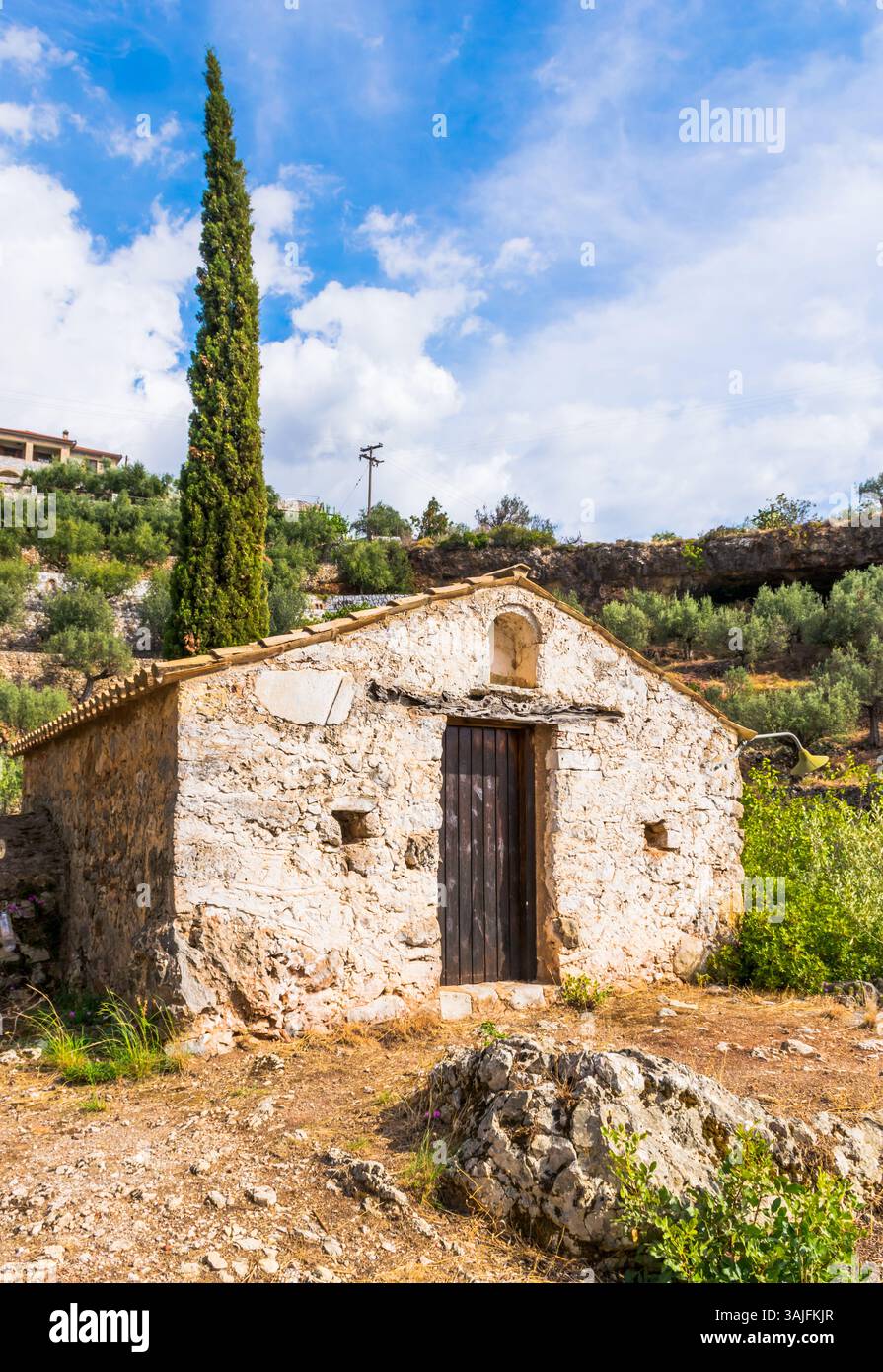Antica piccola Cappella dei Santi Teodoro nel villaggio di Kardamyli, mani occidentali, Grecia Foto Stock