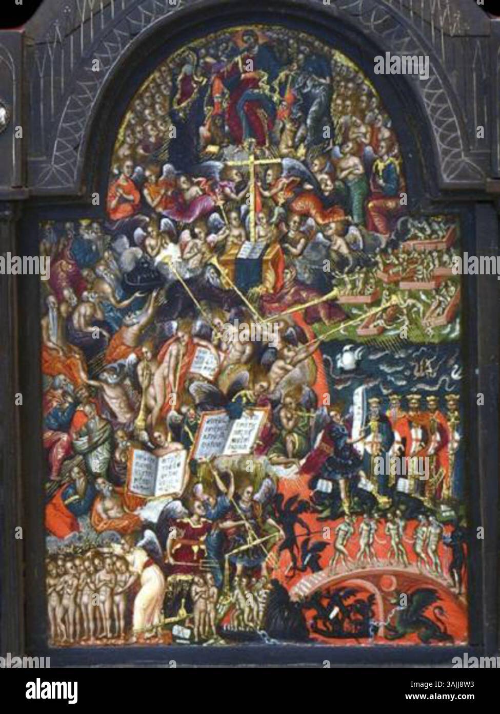 Il pannello centrale del Trittico del giudizio universale di Georgios Klontzas raffigura una scena religiosa che rappresenta il giorno del giudizio, con figure centrali come Gesù, Giovanni Battista, Maria e l'Arcangelo Michele. Quest'opera d'arte, datata tra il 1560 e il 1608, è dipinta con tempera e foglia d'oro su tavola e fa parte di una collezione di Marianna Latsis. Foto Stock