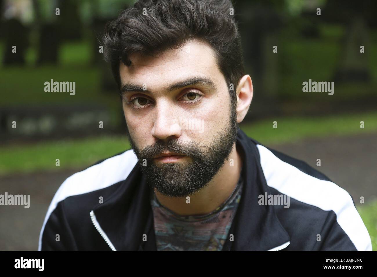 21 giugno 2017 - Edinbrgh, Scozia, Regno Unito - l'attore rumeno ALEC SECAREANU promuove il pluripremiato film "God's Own Country" del Regno Unito. Secareanu è noto per il suo lavoro sul paese di Dio (2017), Matasari (2011) e minte-ma frumos in Centrul Vechi (2016). (Immagine di credito: © Armando Gallo/ZUMA Studio) Foto Stock