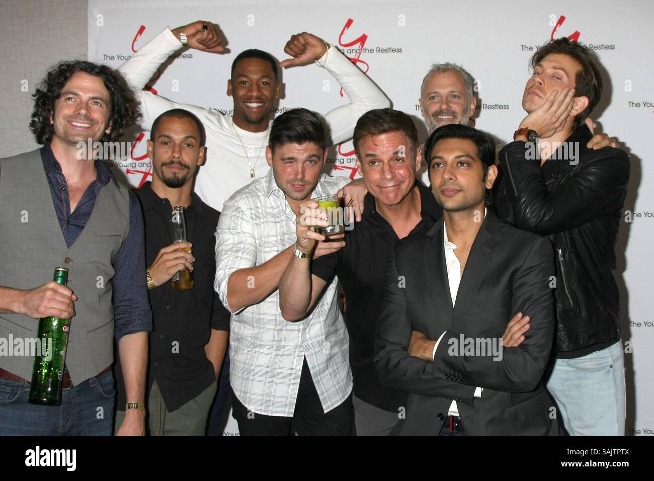 19 agosto 2017 - Burbank, CA, USA - LOS ANGELES - 19 agosto: Daniel Hall, Bryton James, Darnell Kirkwood, Robert Adamson, Christian LeBlanc, max Shippee, Ryan Ashton all'evento Young and Restless fan 2017 al Marriott Burbank Convention Center il 19 agosto 2017 a Burbank, CA (immagine di credito: © Kathy Hutchins via ZUMA Wire) Foto Stock