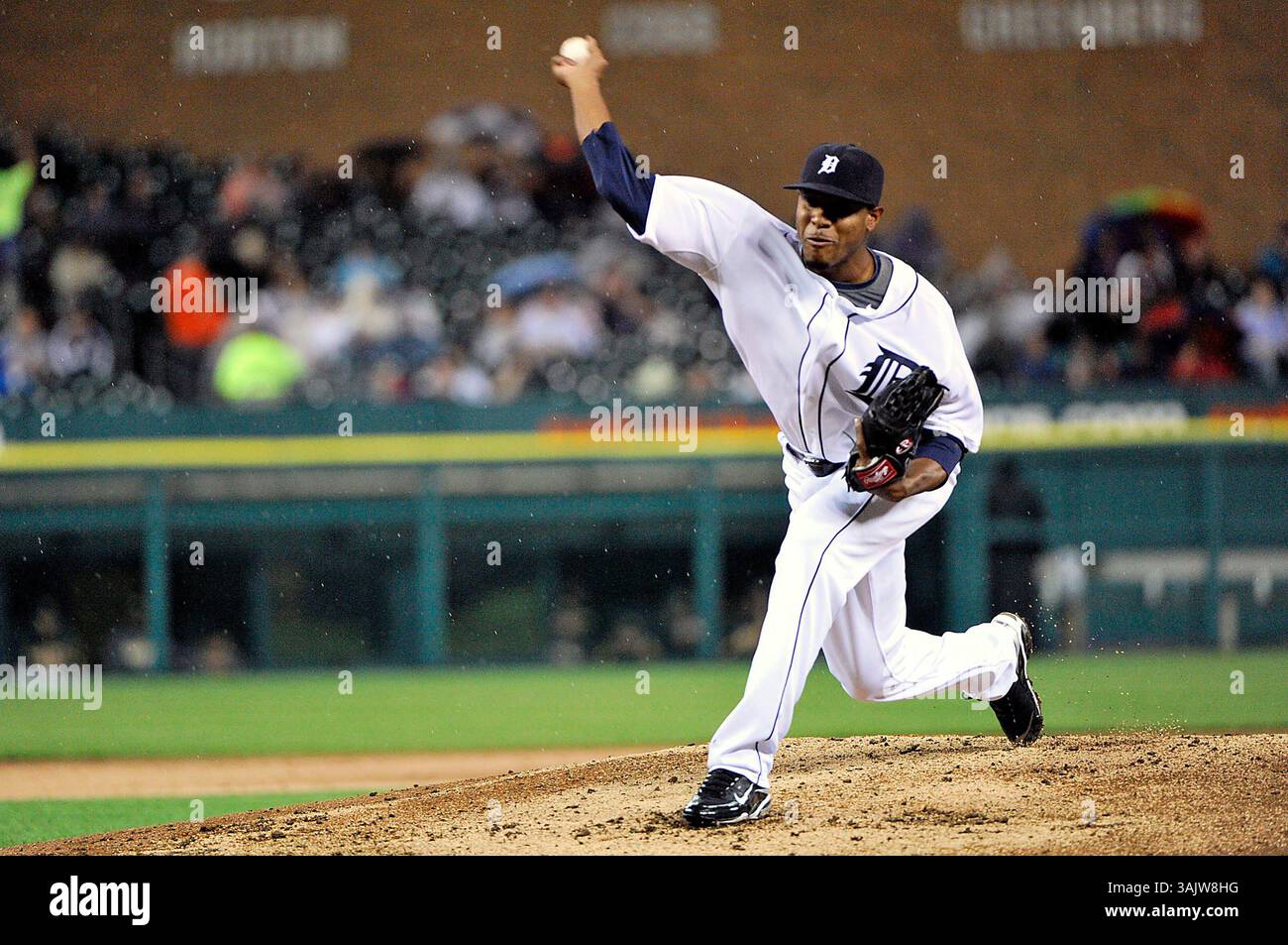 15 maggio 2009 - Detroit, mi..Detroit Tigers lanciatore titolare Edwin Jackson #36 lanci nella partita il venerdì sera al Comerica Park, Detroit, Michigan...Detroit Tigers vs Oakland A's Steven King/CSM (immagine di credito: © Steven King/Cal Sport Media) Foto Stock