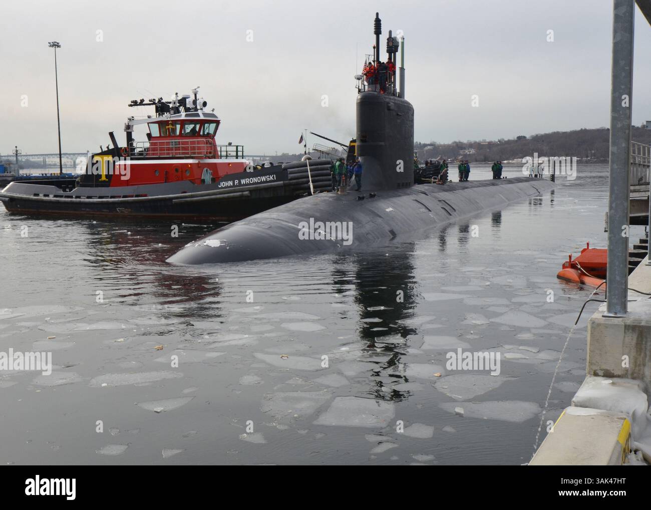 28 gennaio 2013 - GROTON, Conn., Stati Uniti - il sottomarino d'attacco classe Virginia USS New Mexico (SNN 779) ormeggia alla Naval Submarine base New London a seguito di un programma in corso. (Immagine di credito: © LT. j.g. Jeff Prunera/US Navy via ZUMA Wire/ZUMAPRESS.com) Foto Stock