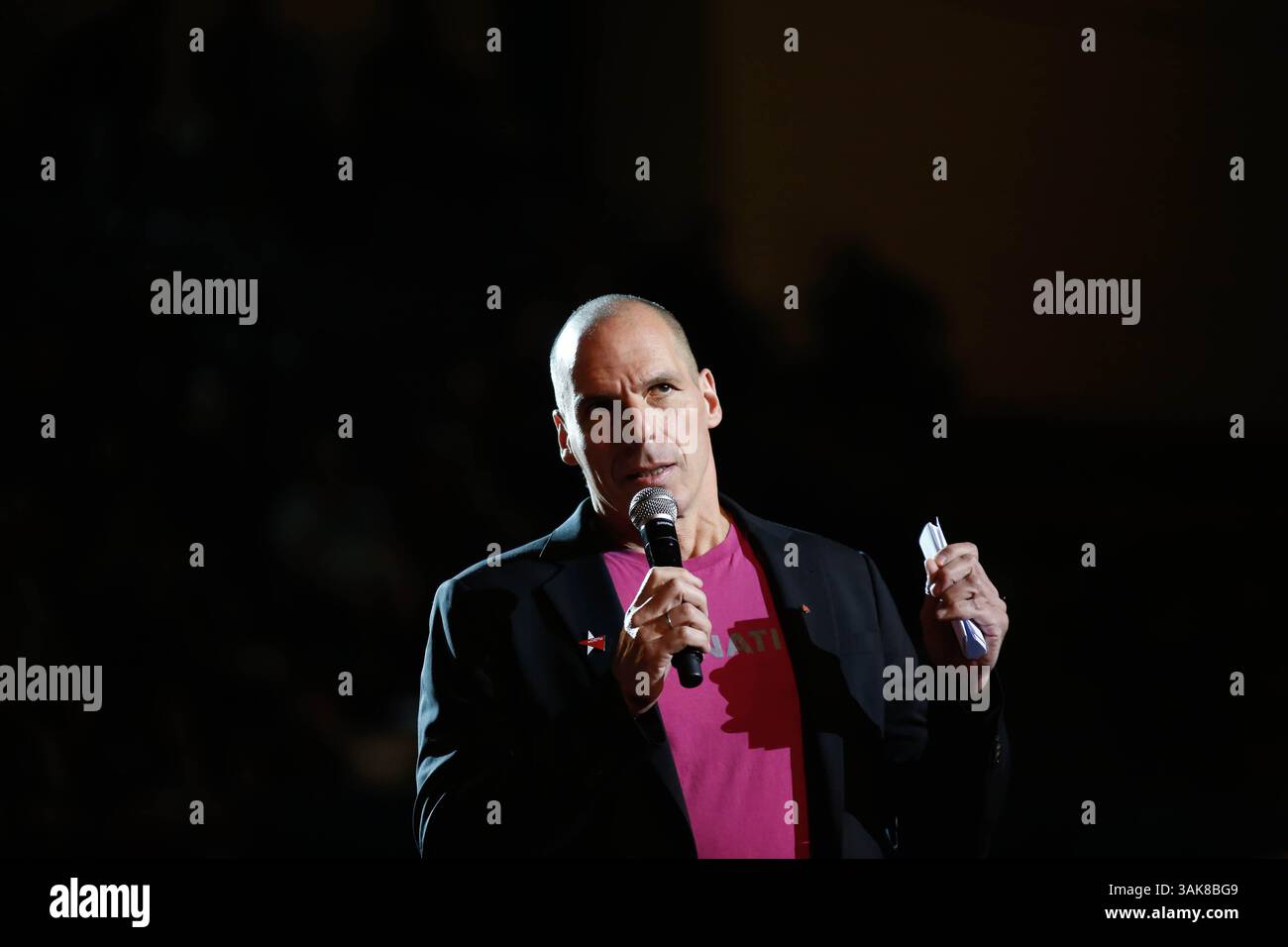 19 maggio 2017 - Atene, Grecia - l'ex ministro delle finanze greco Yanis Varoufakis e membri del DIEM 25 presentano i principi e gli aspetti sociali e politici fondamentali della piattaforma del movimento per la Grecia e l'Europa. (Immagine di credito: © Eurokinissi via ZUMA Wire) Foto Stock