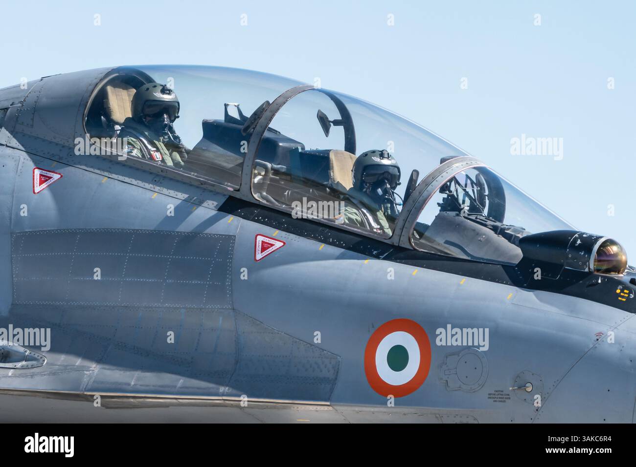 Il Sukhoi su-30MKI biposto, bimotore bimotore multiruolo da combattimento di superiorità aerea della Indian Air Force. Foto Stock