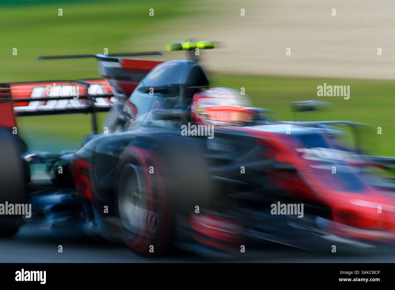 25 marzo 2017: Kevin Magnussen (DEN) n. 20 del team Haas F1 durante la sessione di prove 3 al Gran Premio di Formula 1 australiano 2017 ad Albert Park, Melbourne, Australia. Sydney Low/Cal Sport Media (immagine di credito: &Copy; Sydney Low/CSM tramite cavo ZUMA) Foto Stock