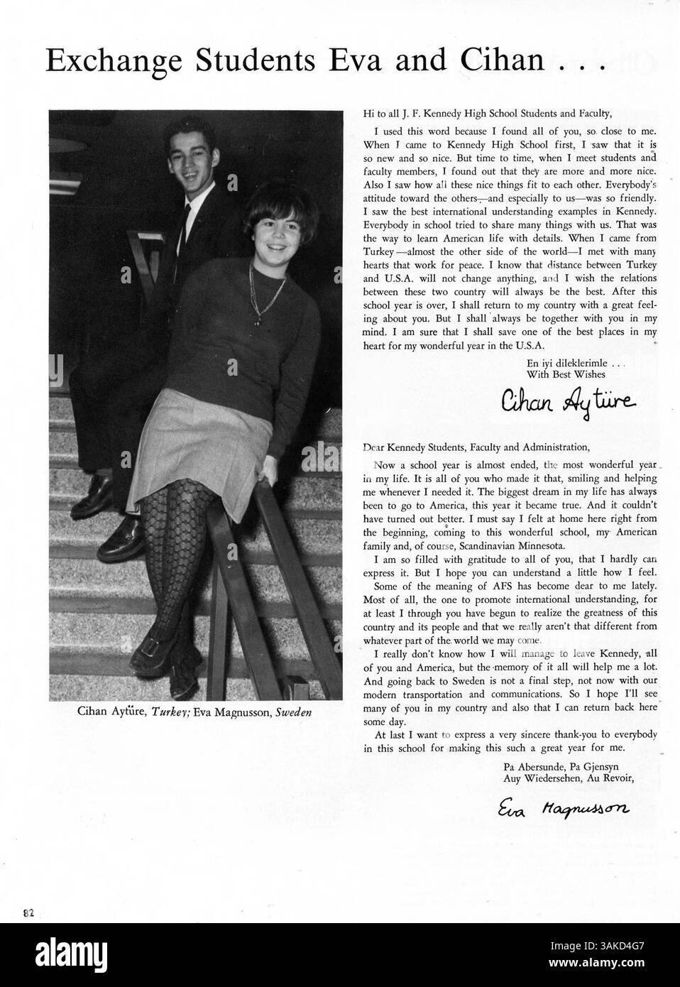 Questo annuario mostra le diverse attività e i risultati conseguiti dagli studenti, dagli insegnanti e dagli atleti della Kennedy High School, offrendo uno sguardo dettagliato sull'anno scolastico 1966-1967. Foto Stock