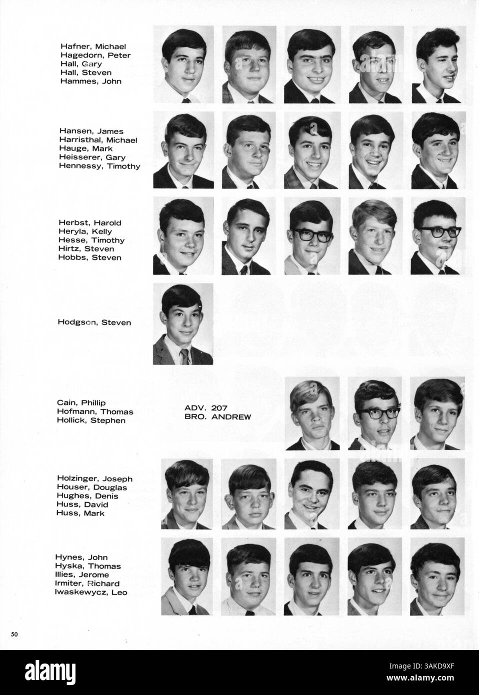 Questa pubblicazione annuale della De la Salle High School documenta gli studenti, la facoltà e gli eventi del 1967-1968, con un focus sui contributi afroamericani alla storia della scuola. Foto Stock