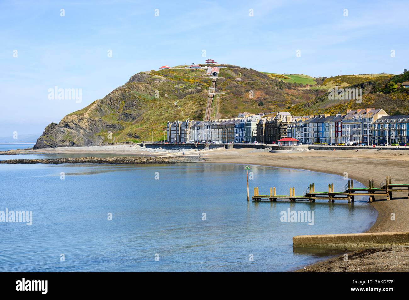 Aberystwyth North Beach, Proenade e Constitution Hill Cliff Railway Foto Stock