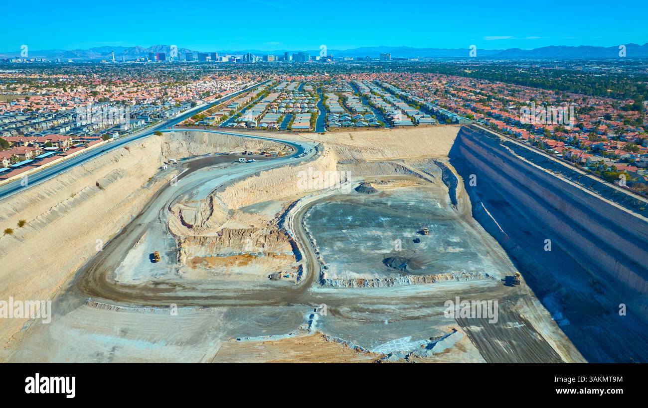 Aerial of Las Vegas Construction Site and Suburban Expansion Foto Stock