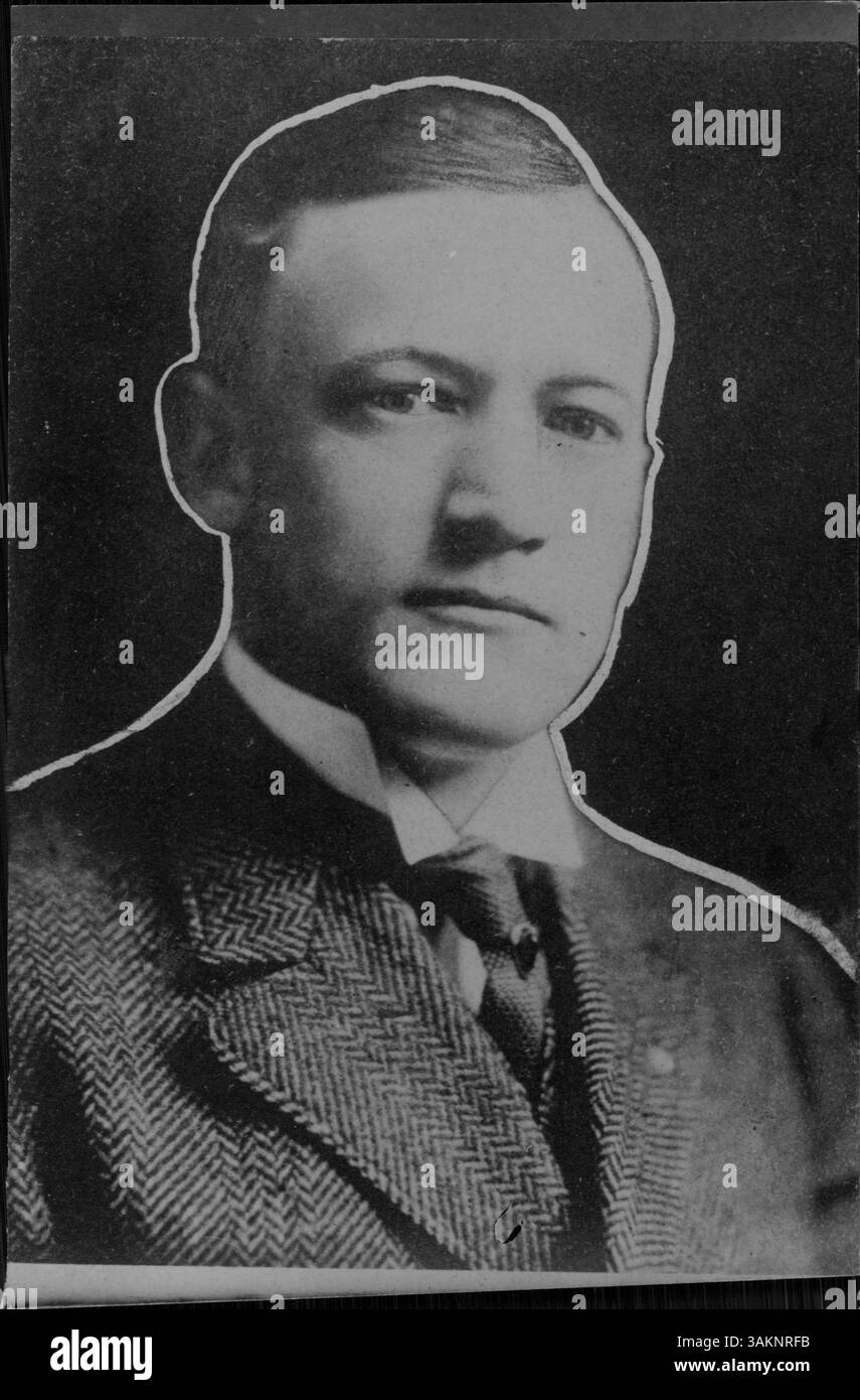 Dr. Albert H. Parks, un rinomato chirurgo nella contea di Hennepin. Noto per i suoi contributi nel campo medico, in particolare in chirurgia. Foto Stock